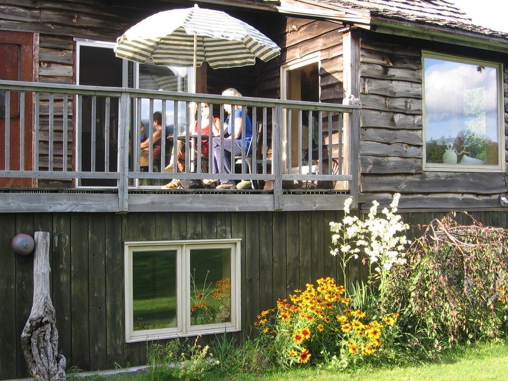 B&B Pinorama Sutton Exterior photo